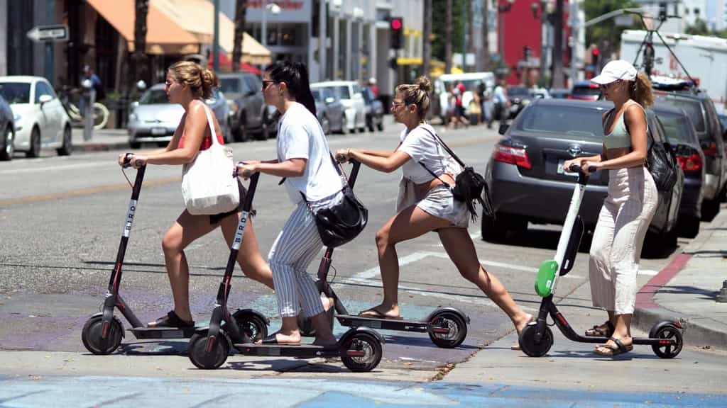 patinetes elétricos
