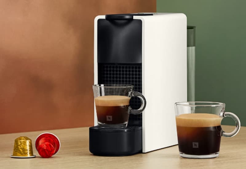 Cafeteira Nespresso Essenza Mini
