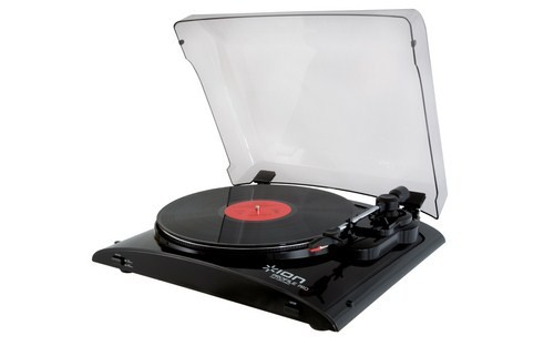 Toca discos de vinil com gravador digital Ion