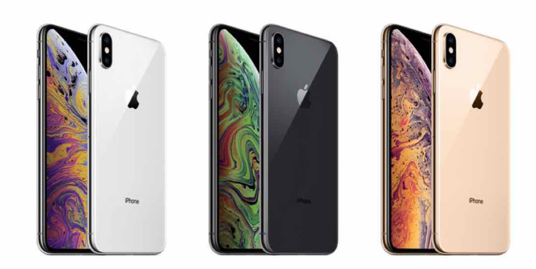 iPhone XS iPhone XS